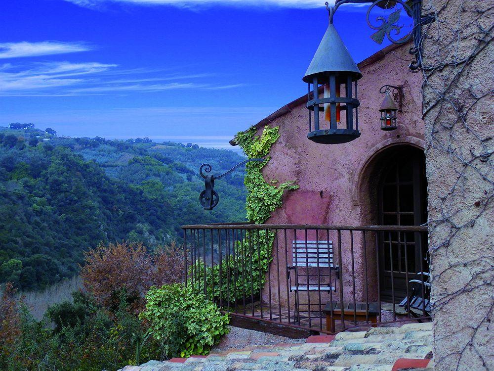 Chateau Hotel La Vignette Haute Auribeau-sur-Siagne Екстер'єр фото