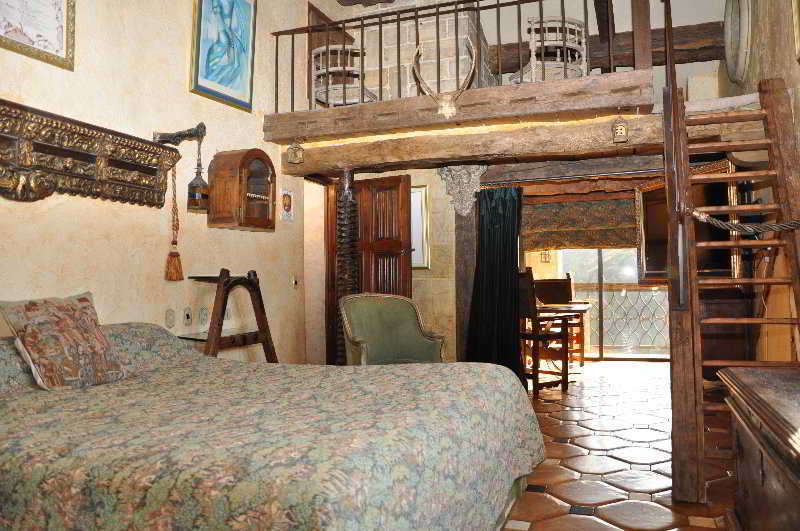 Chateau Hotel La Vignette Haute Auribeau-sur-Siagne Екстер'єр фото